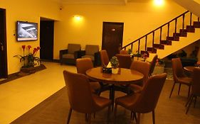 Days Inn Hotel Karachi